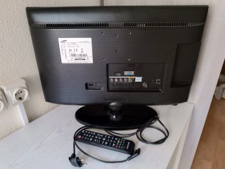 TV Samsung LED 22 + Mando