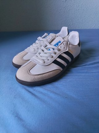 Zapatos Adidas Samba Blancos y Negros