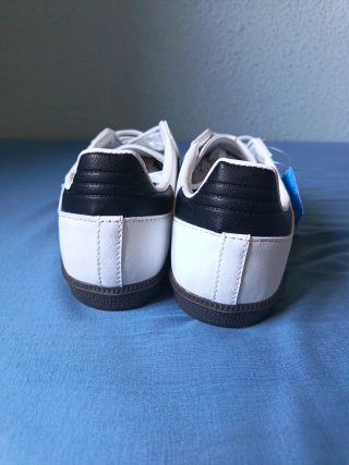 Zapatos Adidas Samba Blancos y Negros