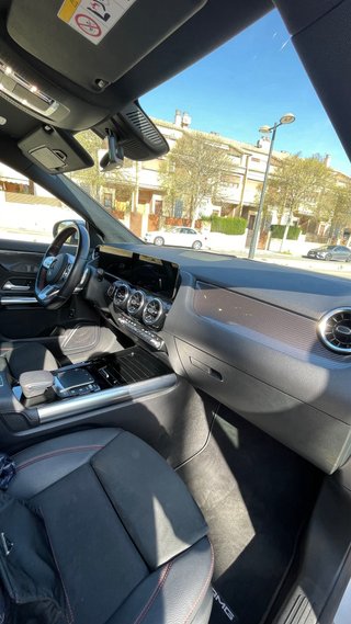 Mercedes-Benz GLA 2021