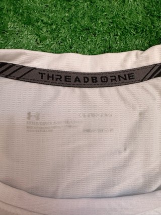 Conjunto Under Armour Blanco y Gris