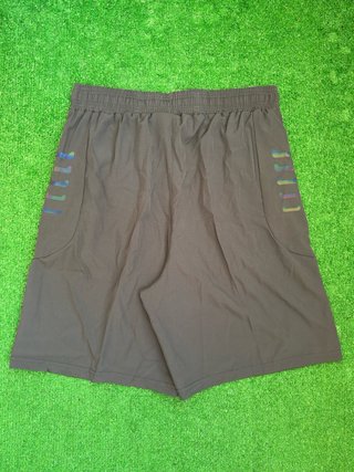 Conjunto Under Armour Blanco y Gris