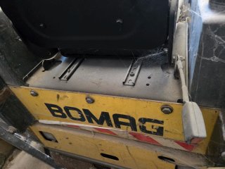 Rulo compactador Bomag 90 AD 2