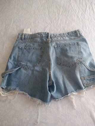 Pantalón corto tejano STRADIVARIUS