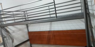 Litera metálica con escalones de madera 90 x 1,90