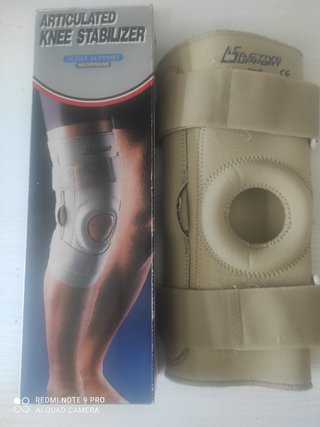 Rodillera Articulada Neopreno Soporte Activo