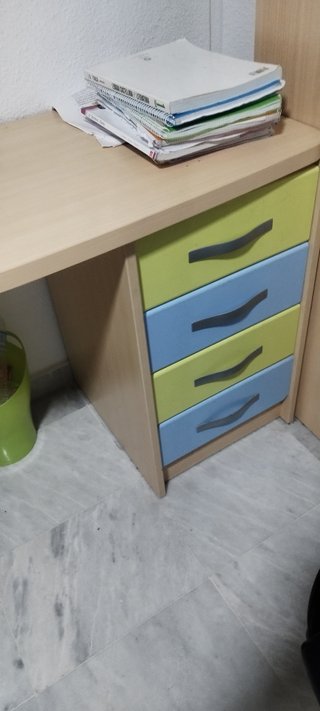 Dormitorio completo color