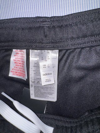 Pantalón Adidas chándal negro Talla 152 -11-12años