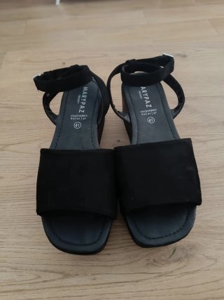 Sandalias Marypaz negras talla 41