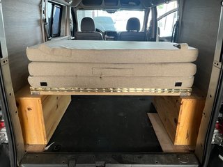 Mueble camper artesanal Peugeot Expert 2008
