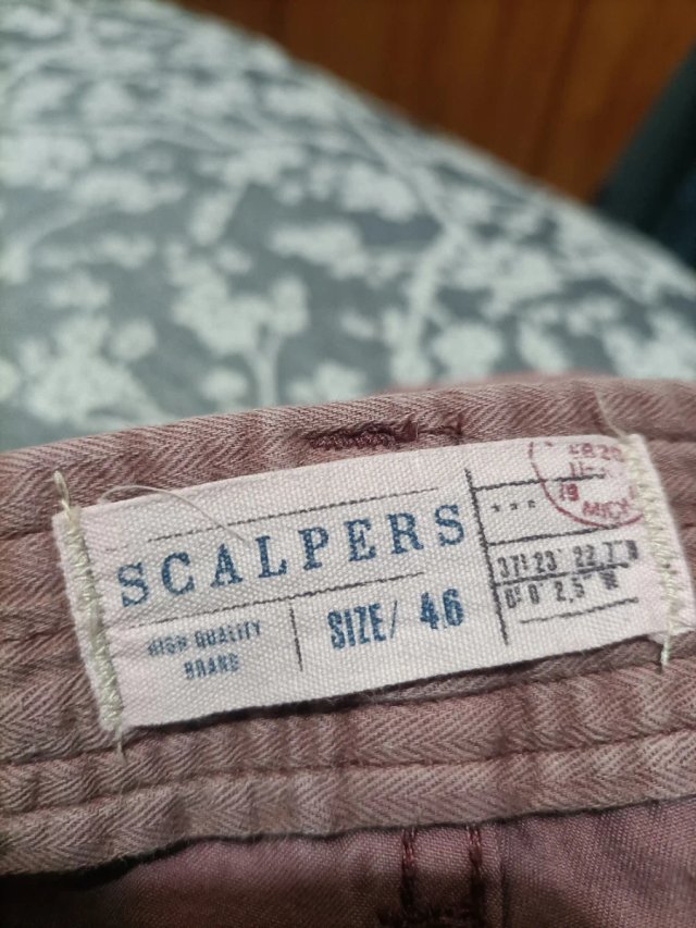 Bermudas Scalpers Talla 46 Rosa