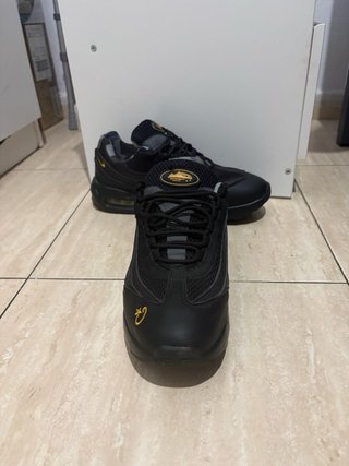 Nike Airmax Corteiz Negro/Dorado