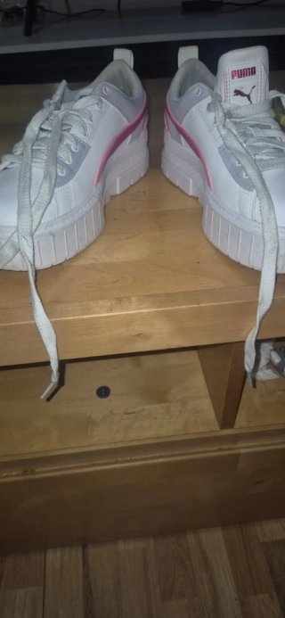 Deportivas Puma Talla 40 Blancas y Rosas