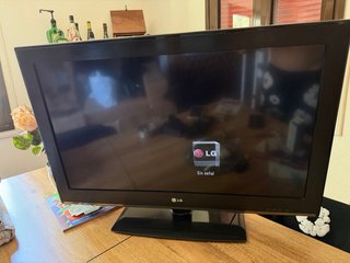 Televisor LG Negro