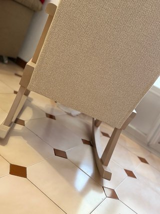 Silla Mecedora Tapizada con Protector Incluido