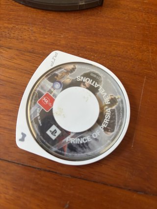 Pacchetto Giochi PSP + Custodie