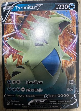 Carta Pokémon Tyranitar V 158/264