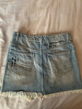 Minifalda vaquera Bershka Talla 36