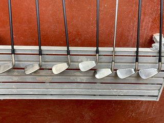 Juego Palos Golf Cleveland GC Gold P-4