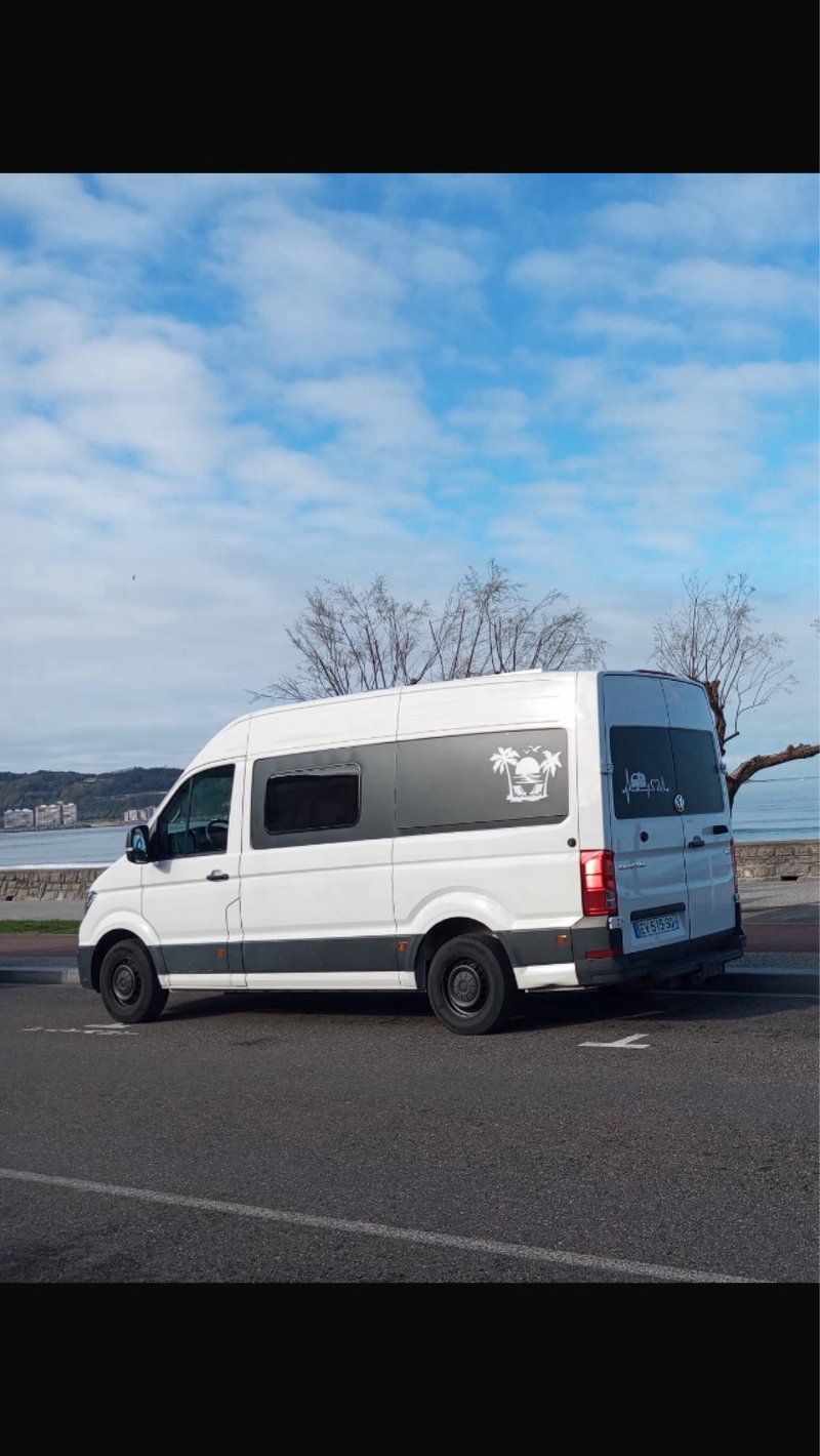 Volkswagen Crafter 2019 - foto 1