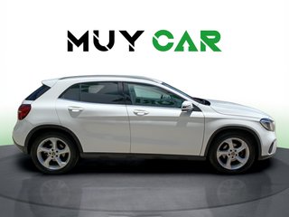 Mercedes-Benz GLA 180 90 kW (122 CV)
