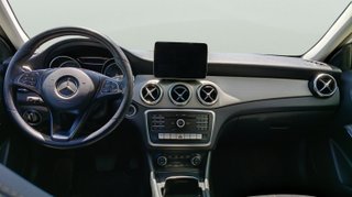 Mercedes-Benz GLA 180 90 kW (122 CV)
