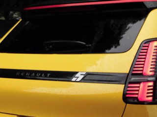 Renault 5 E-TECH 2025