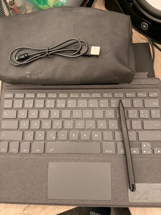 Microsoft Surface Pro 11a 1TB SSD 16GB RAM