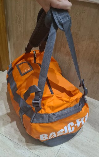 Bolsa de deporte BASIC FIT naranja y gris