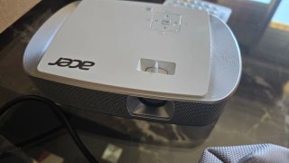Mini Proyector Acer K137i HDMI+Altavoz 2D y 3D