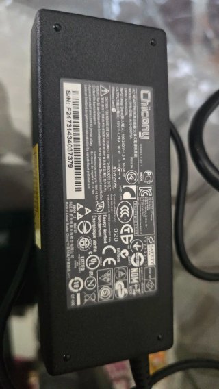 Mini Proyector Acer K137i HDMI+Altavoz 2D y 3D