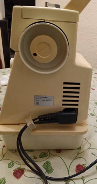 Máquina de coser Singer Samba 1