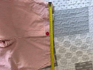 Pantalón tobillero Benetton (medidas en las fotos)