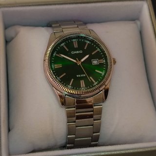 Reloj Casio MTP 1302 Esfera Verde Esmeralda