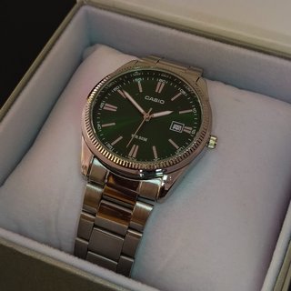 Reloj Casio MTP 1302 Esfera Verde Esmeralda