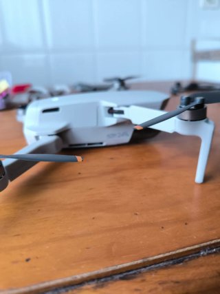 Dron DJI Mini 2 + Accesorios