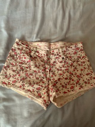 Bershka Shorts Talla 38 Flores