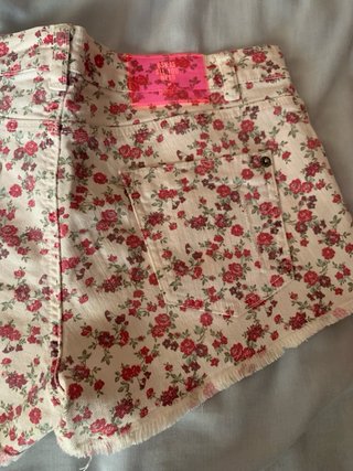 Bershka Shorts Talla 38 Flores