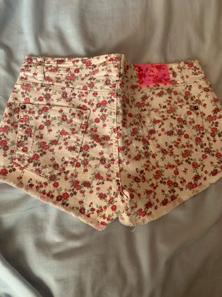 Bershka Shorts Talla 38 Flores