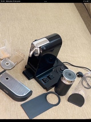 Cafetera Nespresso City para piezas