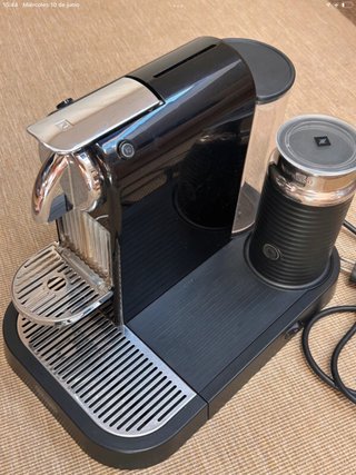 Cafetera Nespresso City para piezas
