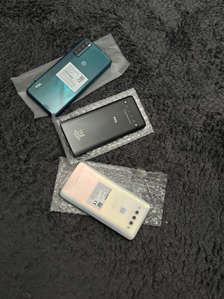 telephonos tcl Completamente nuevo, sin usar