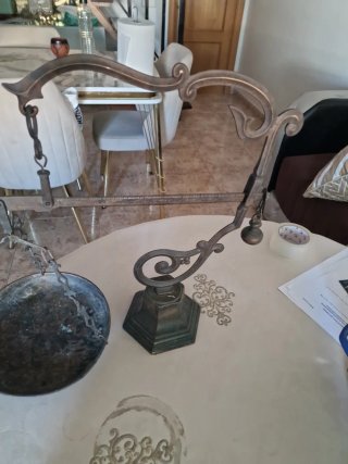 Balanza Romana de mesa en bronce 25kg
