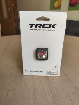 Luz trasera Trek Flare 100 R City