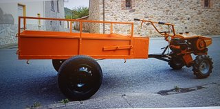 Motocultor Piva con remolque naranja
