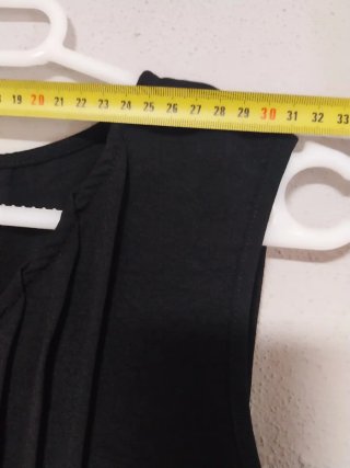 Camiseta tirantes Shein negra encaje talla s