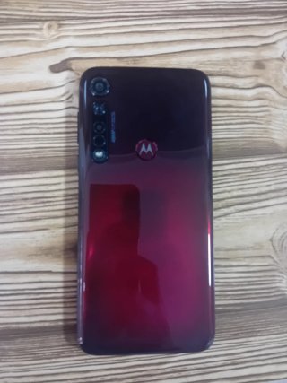 Celular Moto G8 Plus