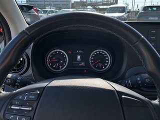 Hyundai i10 1.0 ESSENCE 67 5P