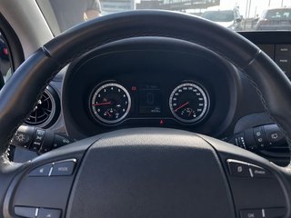 Hyundai i10 1.0 ESSENCE 67 5P