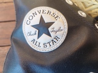 Tenis Converse Botín Piel Negra